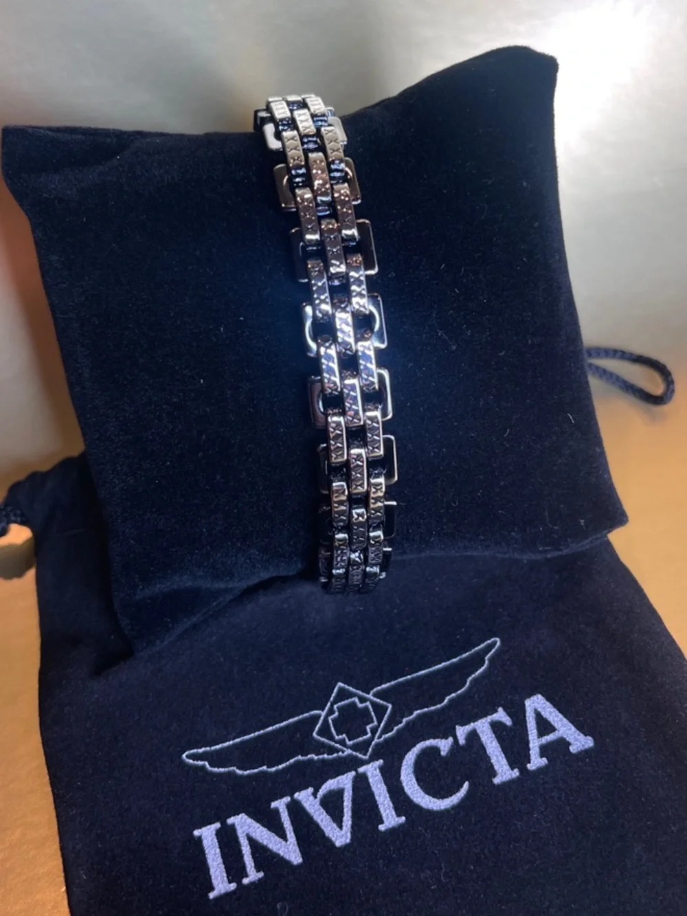 Invicta Black and Silver Men's Link Bracelet - 80957